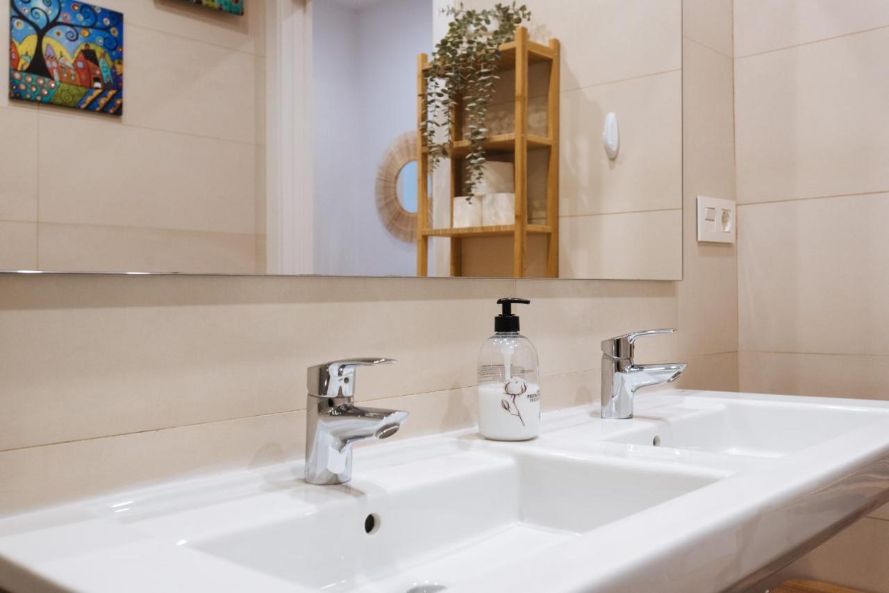 Apartamento Estelar Con Piscina Y Garaje Nervion Daire Sevilla Dış mekan fotoğraf